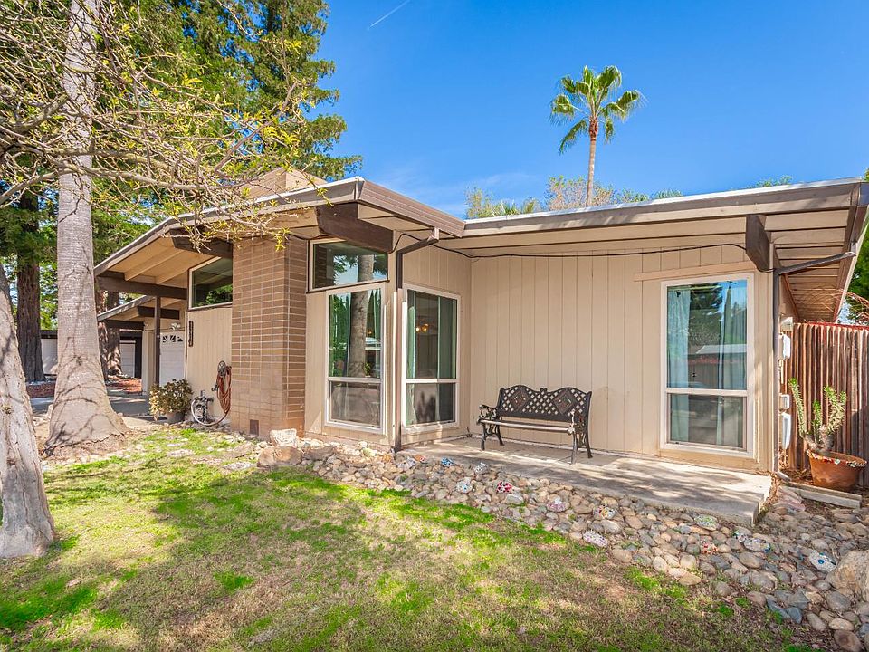 1st image of 8772 Contemporary Ct