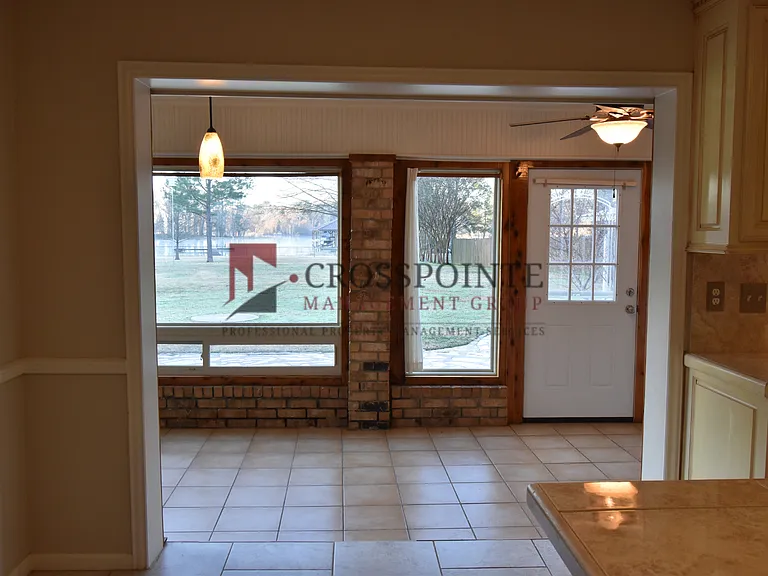 16640 Quiet Bay Dr — Photo 11