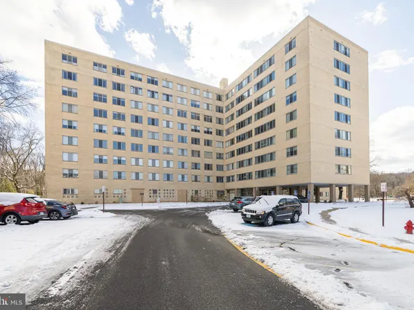 6631 Wakefield Dr APT 513B, Alexandria, VA 22307