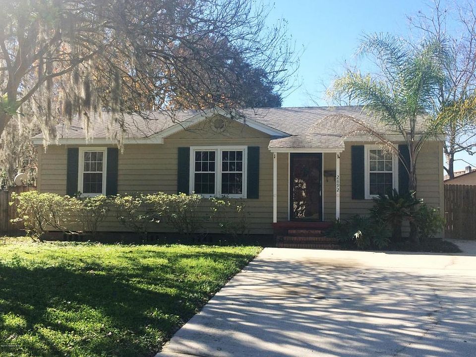 1st image of 2892 Stanwood Ave