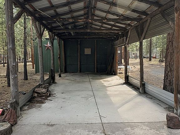 5th image of 14928 S Sugar Pine Way