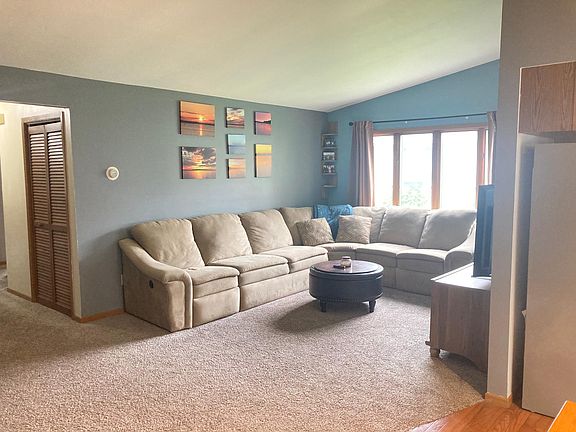 3rd image of 2548 Harvest Dr