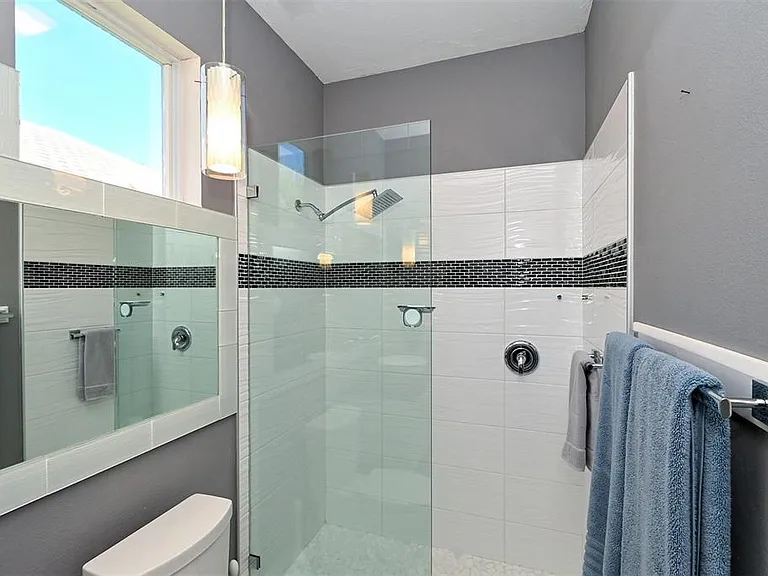7131 Kensington Ct — Photo 33