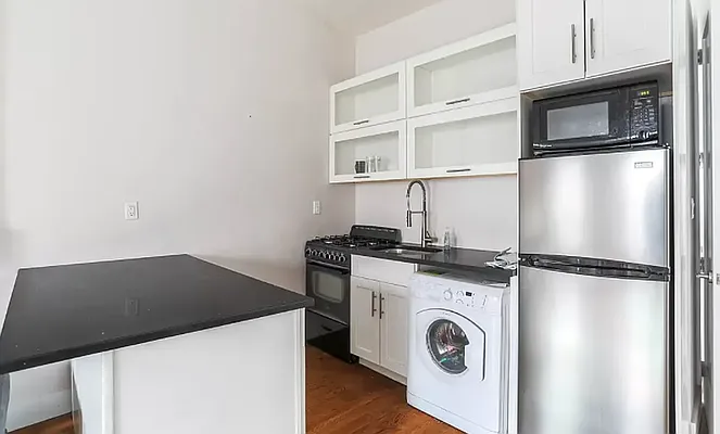 Rented by Hagstrom Management Inc | media 23