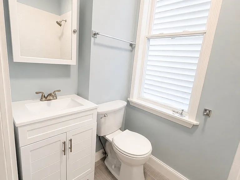 279 Webster St #1 — Photo 5