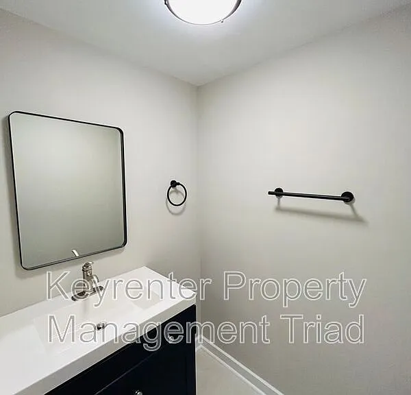 5087 Meadowbrook Dr — Photo 12