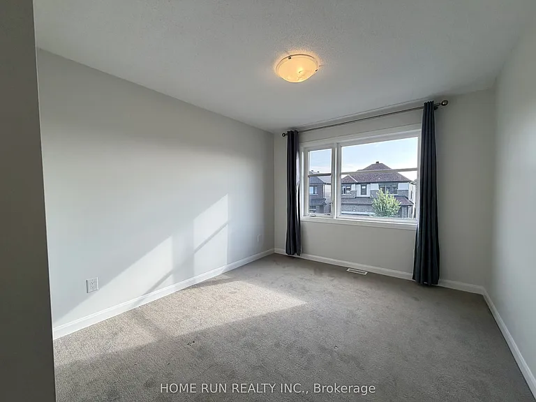 1009 Ballyhale Hts — Photo 23