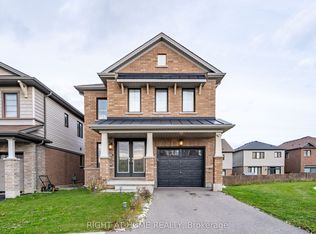 40 Hedges Cres, Hamilton, ON L8J 0K8