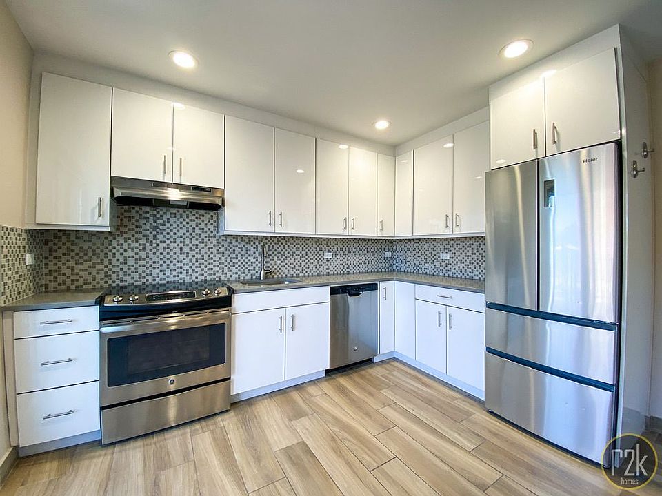 1st image of 2103 31st Ave Unit 4D