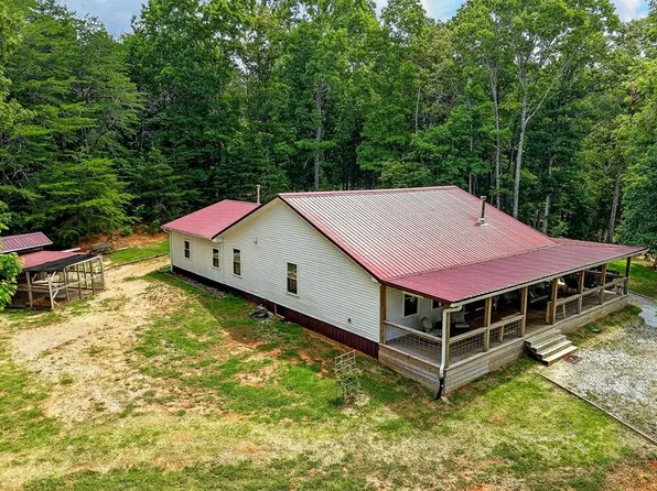 211 Arizona Ln, Walling, TN 38587