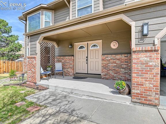 2nd image of 7410 Hickorywood Dr