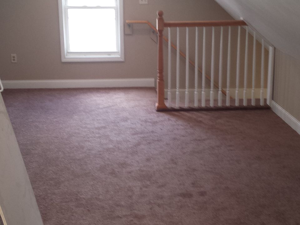 3rd flr - bedroom/playroom