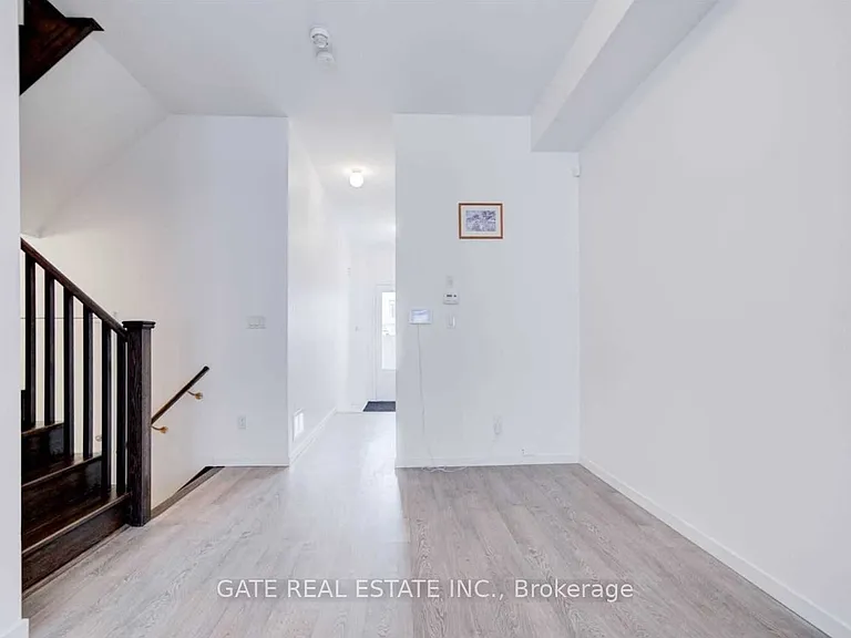 189 Elyse Ct — Photo 9