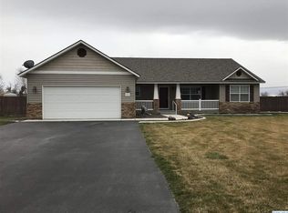 6712 Butternut Cir, Pasco, WA