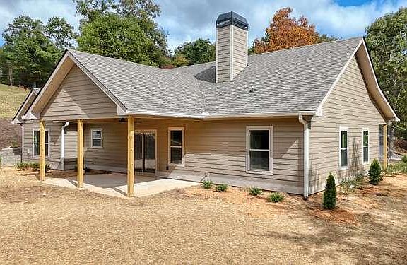 5th image of 579 Ray Dr