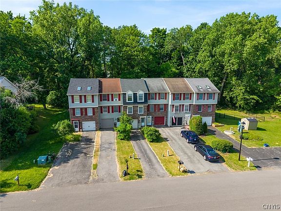 2nd image of 4433 Heritage Dr