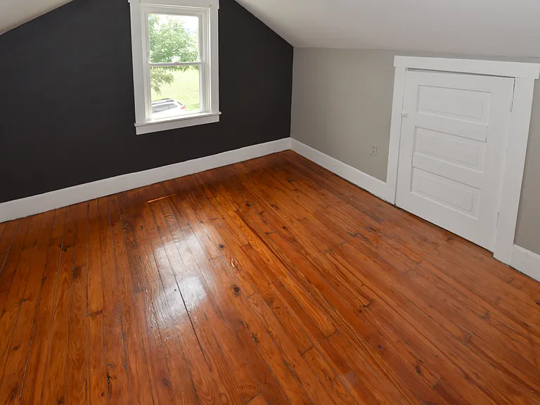 Bedroom2 - Under Eave Storage
