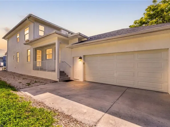2974 Van Buren AVE, NAPLES, FL 34112