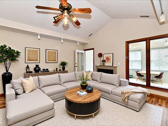 5th image of 1783 Cloister Dr