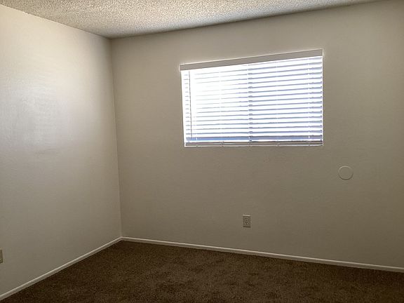 5th image of 44652 Beech Ave #A