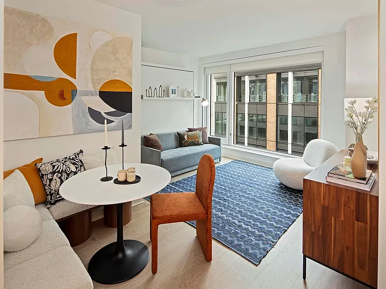 55 Suffolk St #420 — Photo 1