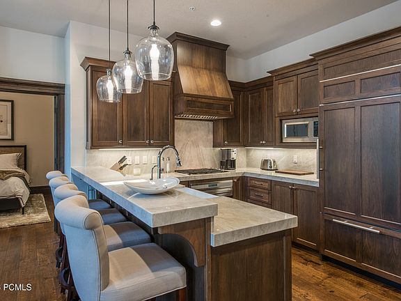 5th image of 3551 N Escala Ct #616