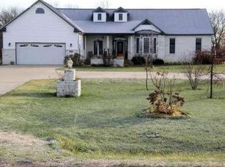 8318 New Lothrop Rd, New Lothrop, MI 48460