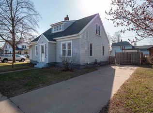 1424 Michigan Ave, Stevens Point, WI 54481