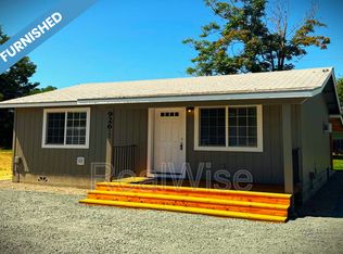 926 1/2 SW Greenwood Ave, Grants Pass, OR