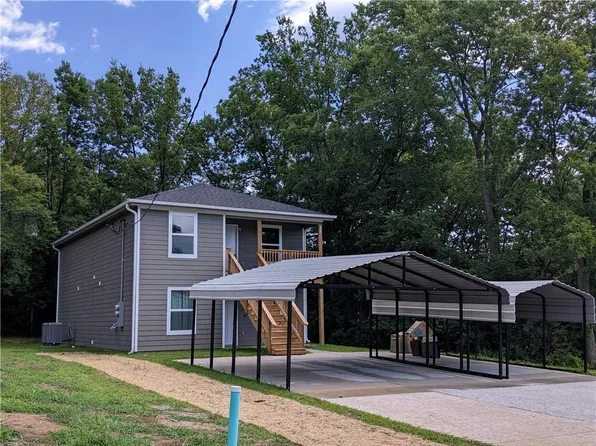 133 N Water St, Warrensburg, MO 64093