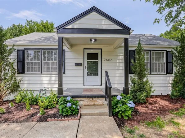 7606 E 49th St, Kansas City, MO 64129