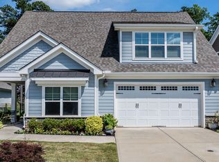 270 Bramble Ln, Clayton, NC 27527