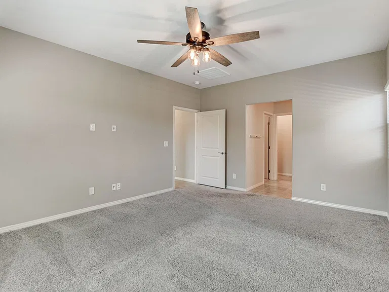 7858 Romulan St — Photo 39