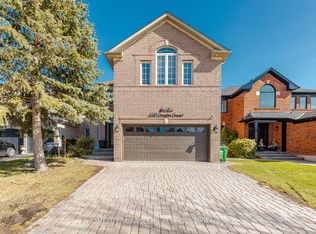 3339 Crompton Cres, Mississauga, ON L5B4C7
