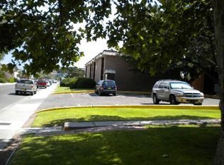 1917 Ridgecrest Dr SE, Albuquerque, NM 87108