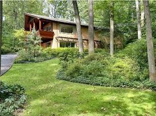 6619 Braeburn Pkwy, Bethesda, MD 20817