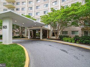 1121 University Blvd W APT 1010-B, Silver Spring, MD 20902