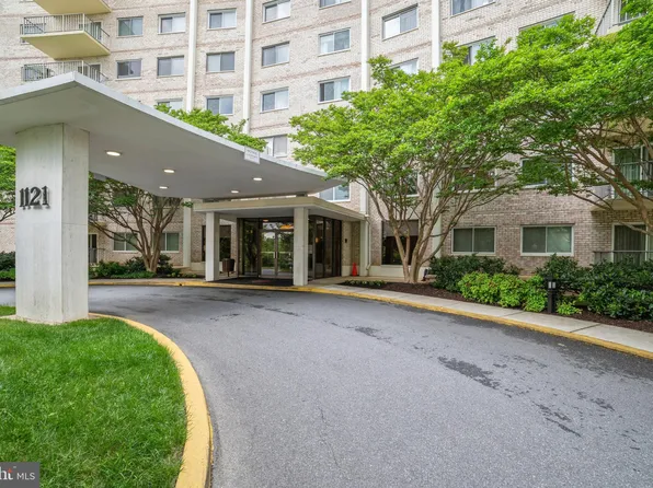 1121 University Blvd W APT 1010-B, Silver Spring, MD 20902