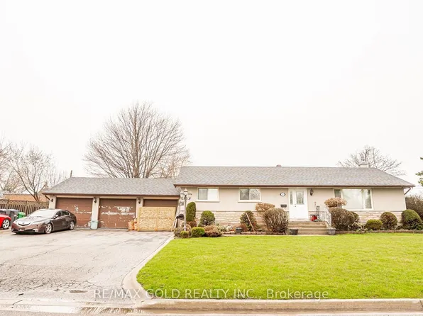 37 Carlyle Cres, Brampton, ON L6W 2Y9