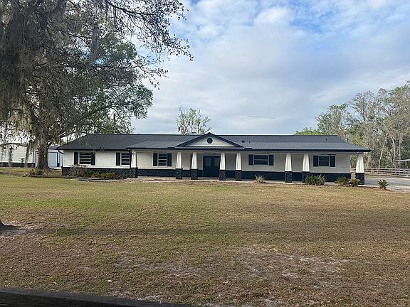 4th image of 3810 Midway Rd