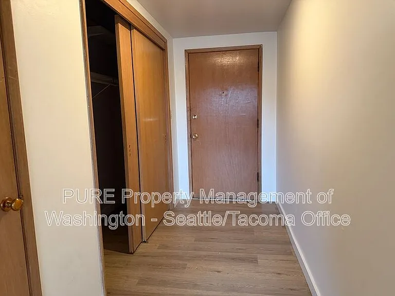 6609 SW Admiral Way — Photo 9