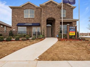 720 Shepperton Way, Justin, TX 76247