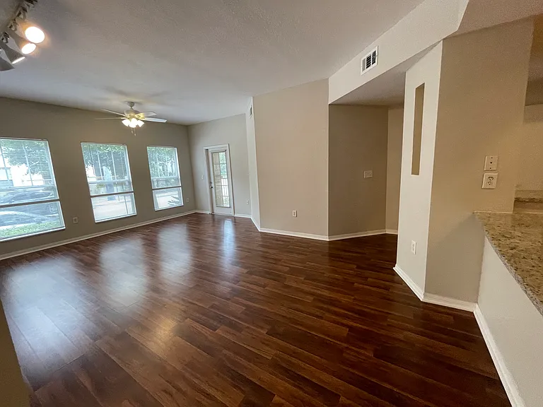 410 S Armenia Ave #919C — Photo 6