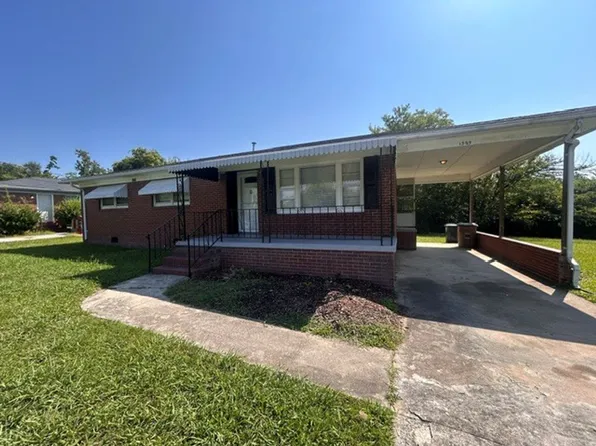 1309 Ardmore Dr, Greensboro, NC 27401