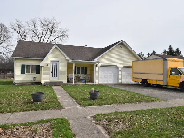 215 Eikenberry St, Greenfield, IN 46140