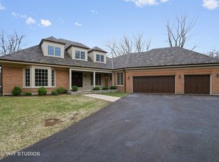 1045 W Old Mill Rd, Lake Forest, IL 60045