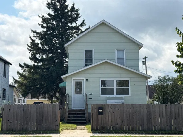 840 E Chapman St, Ely, MN 55731