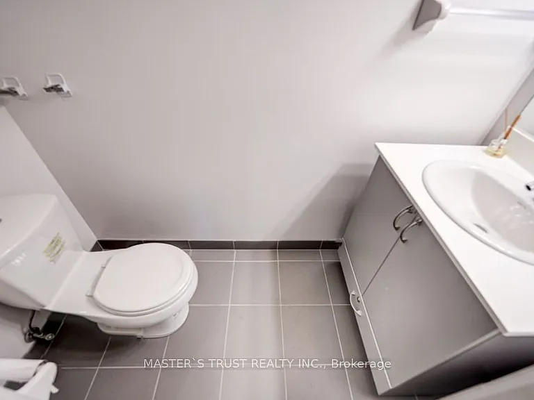 5162 Yonge St #815 — Photo 13
