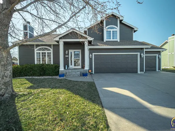 2529 SW Berkshire Dr, Topeka, KS 66614