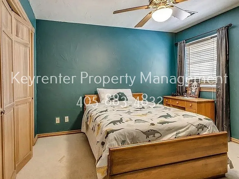 1408 Fox View Ct — Photo 21